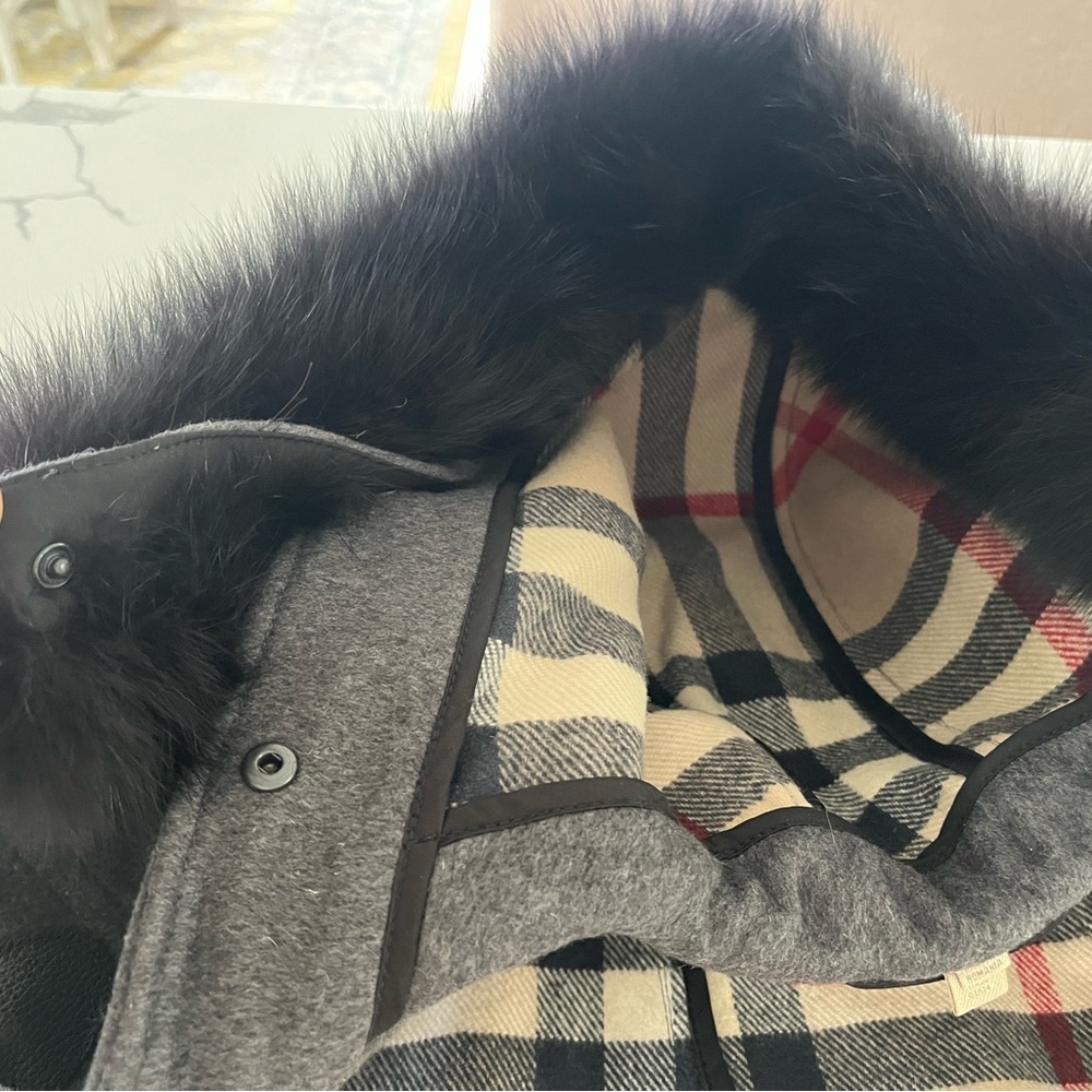 Burberry Brit Grey Wool Duffle Toggle Coat with Black Fox Fur Trimmed Hood Sz 4 - Picture 8 of 16